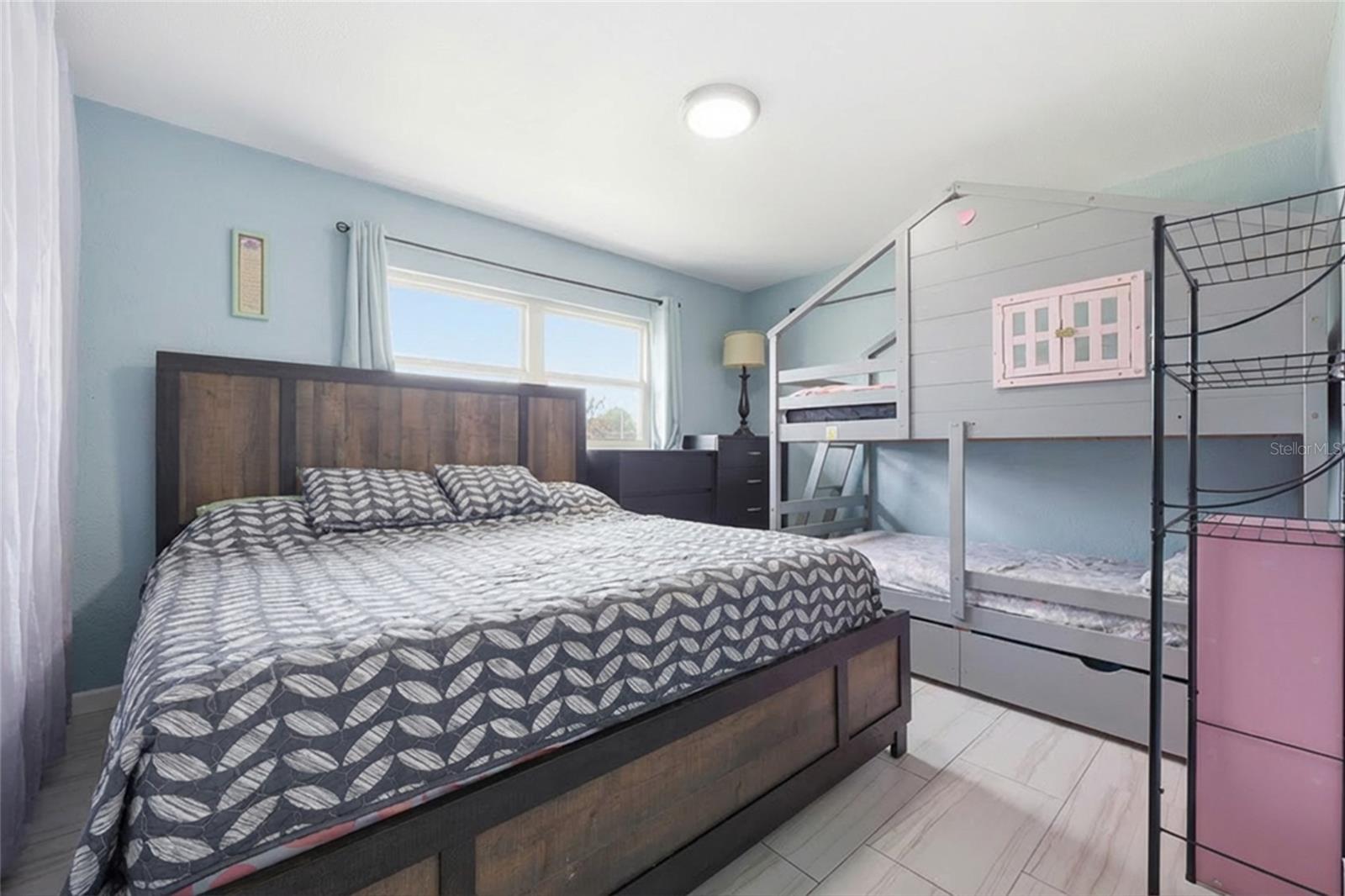 Image 16 of 27 For 6212 Willow Oak Lane