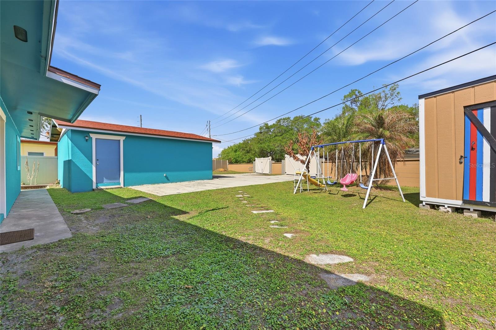 Image 24 of 27 For 6212 Willow Oak Lane