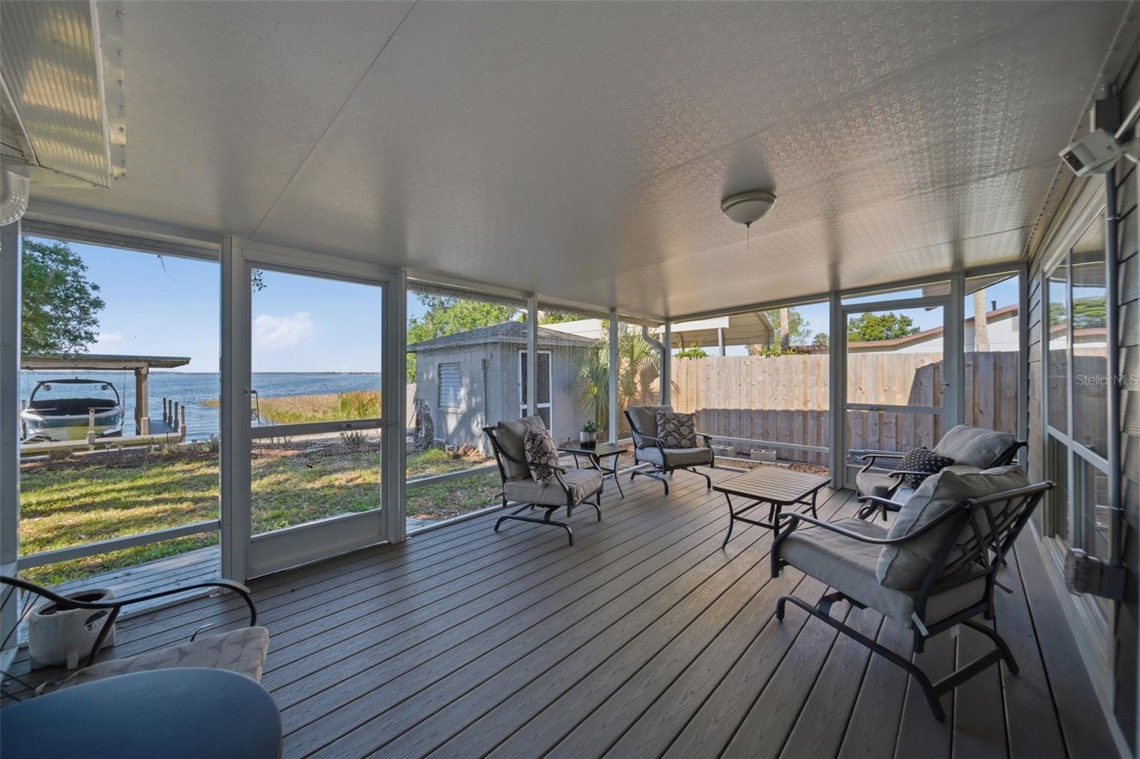 Image 23 of 34 For 7250 Treasure Island Road