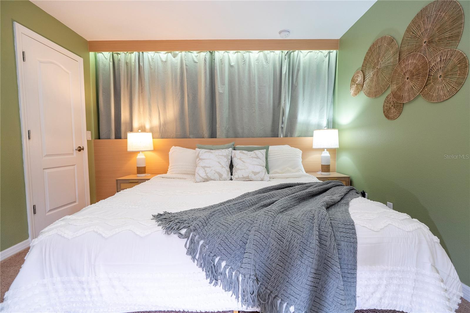 Image 23 of 39 For 8935 Candy Palm Road