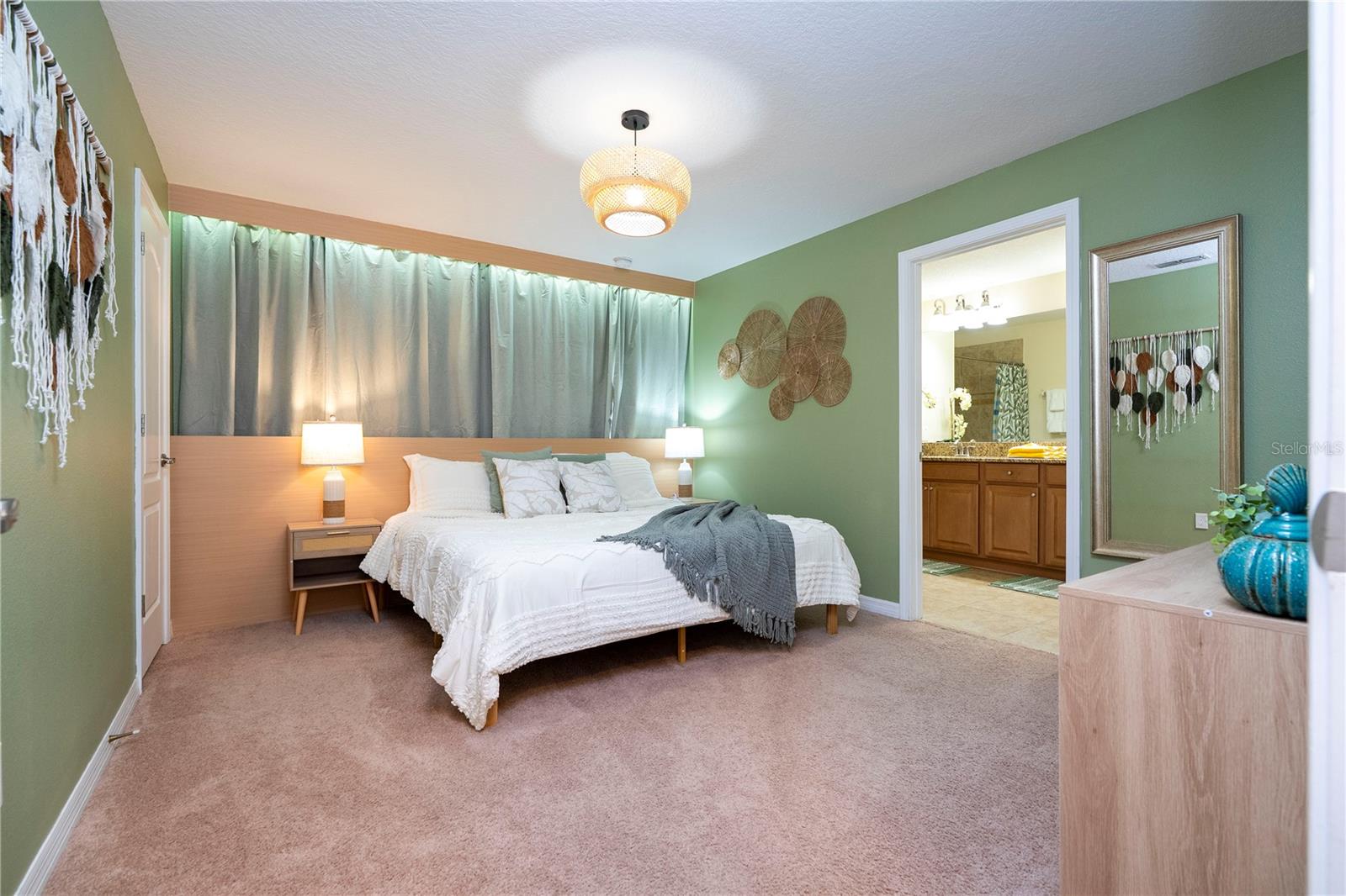 Image 23 of 38 For 8935 Candy Palm Road