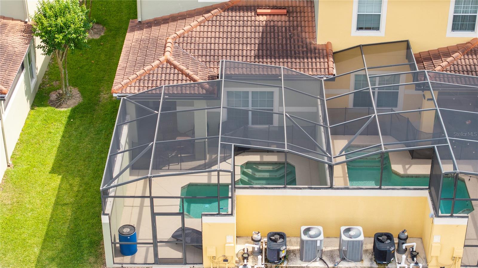 Image 32 of 38 For 8935 Candy Palm Road