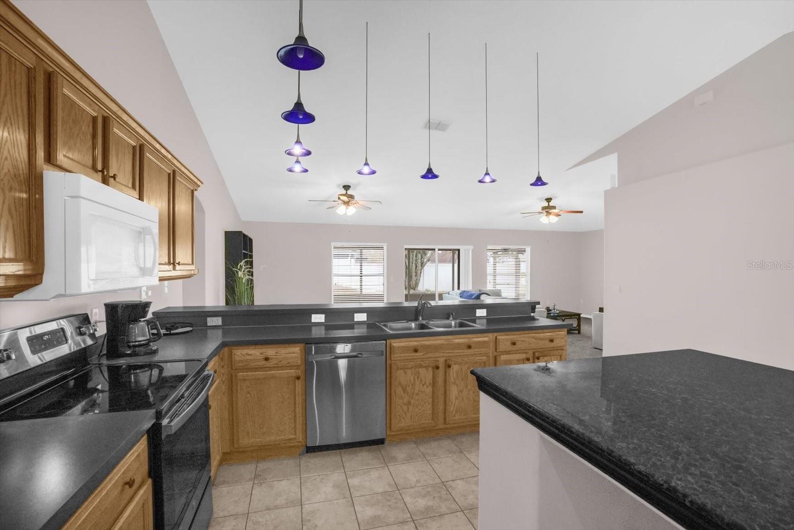 Image 7 of 26 For 1390 Wildberry Lane