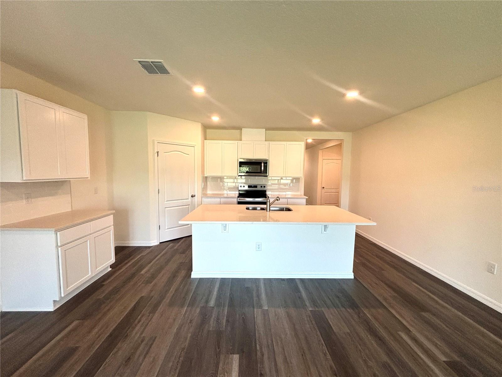 Image 3 of 22 For 5513 Hayloft Drive