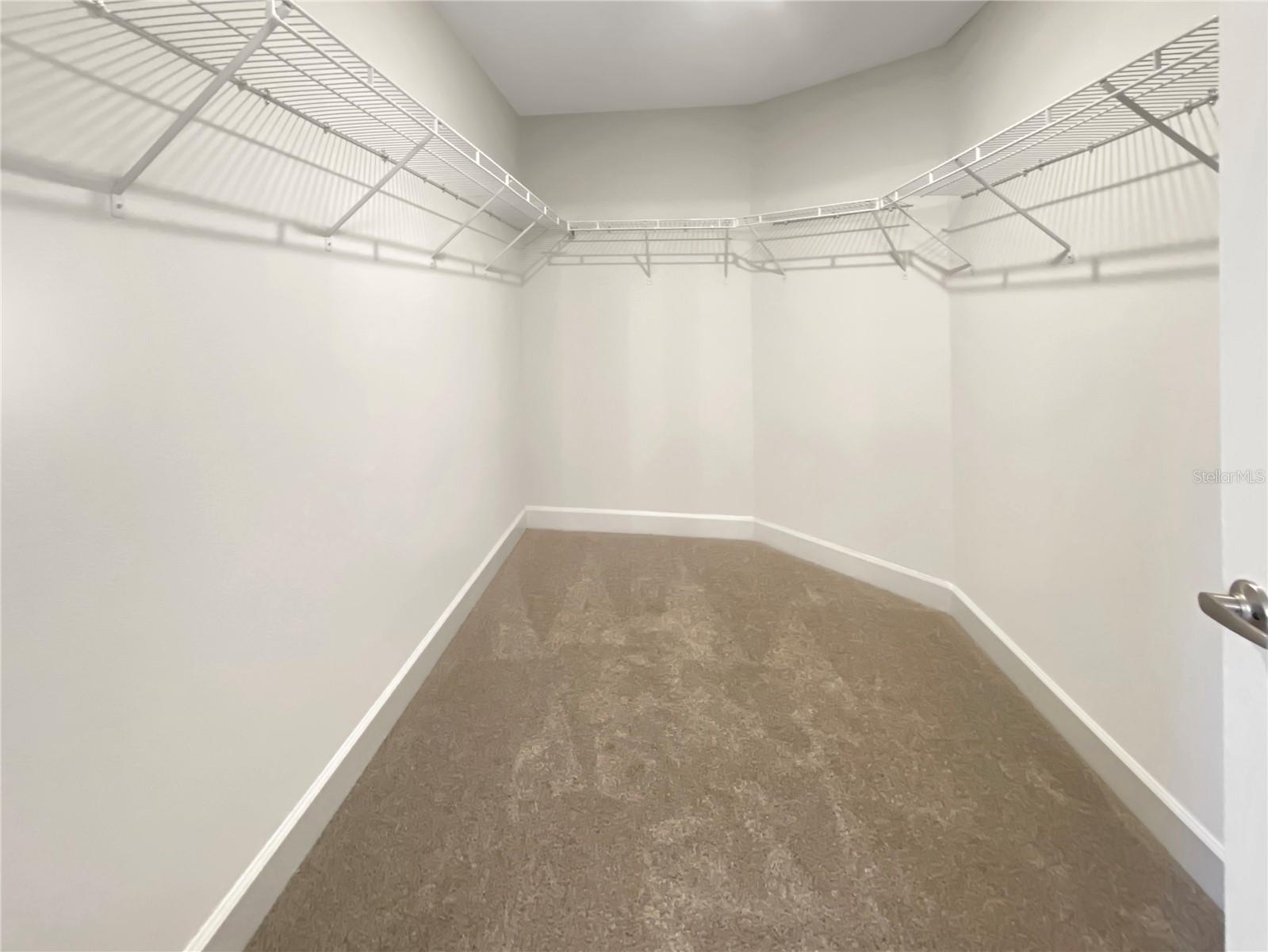 Image 14 of 23 For 7600 Bent Tree Loop