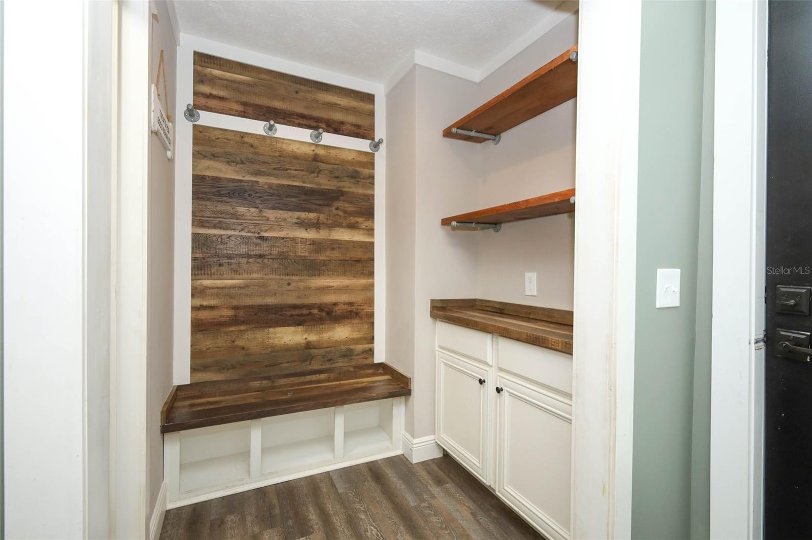 Image 38 of 76 For 2269 Mullet Lake Park Road