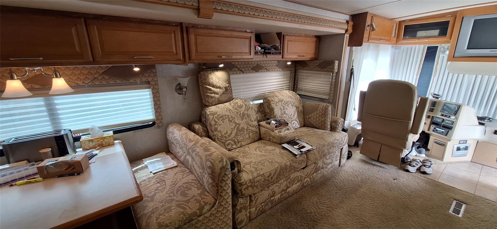 Image 14 of 18 For 7018 Fairview Village Circle