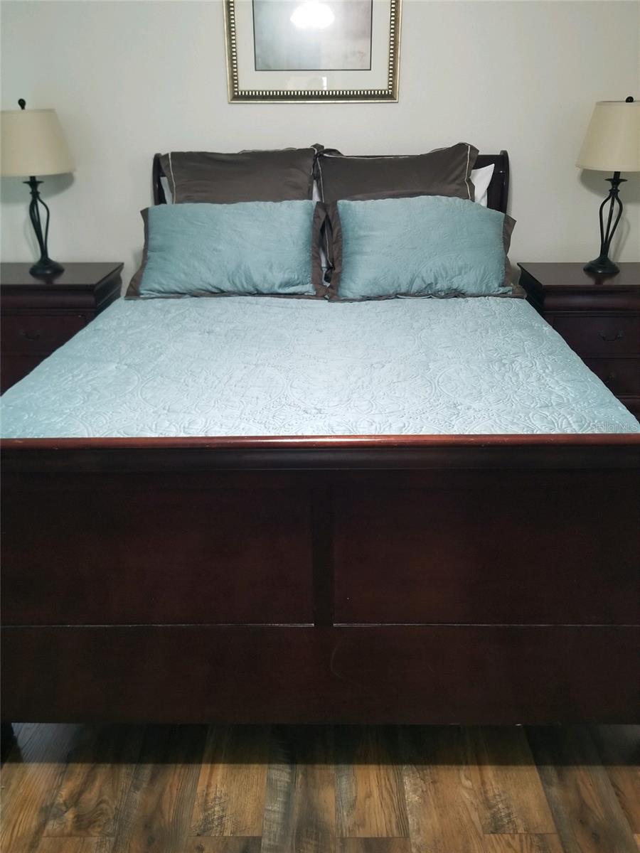 Image 19 of 36 For 8704 Knightsbridge Court B