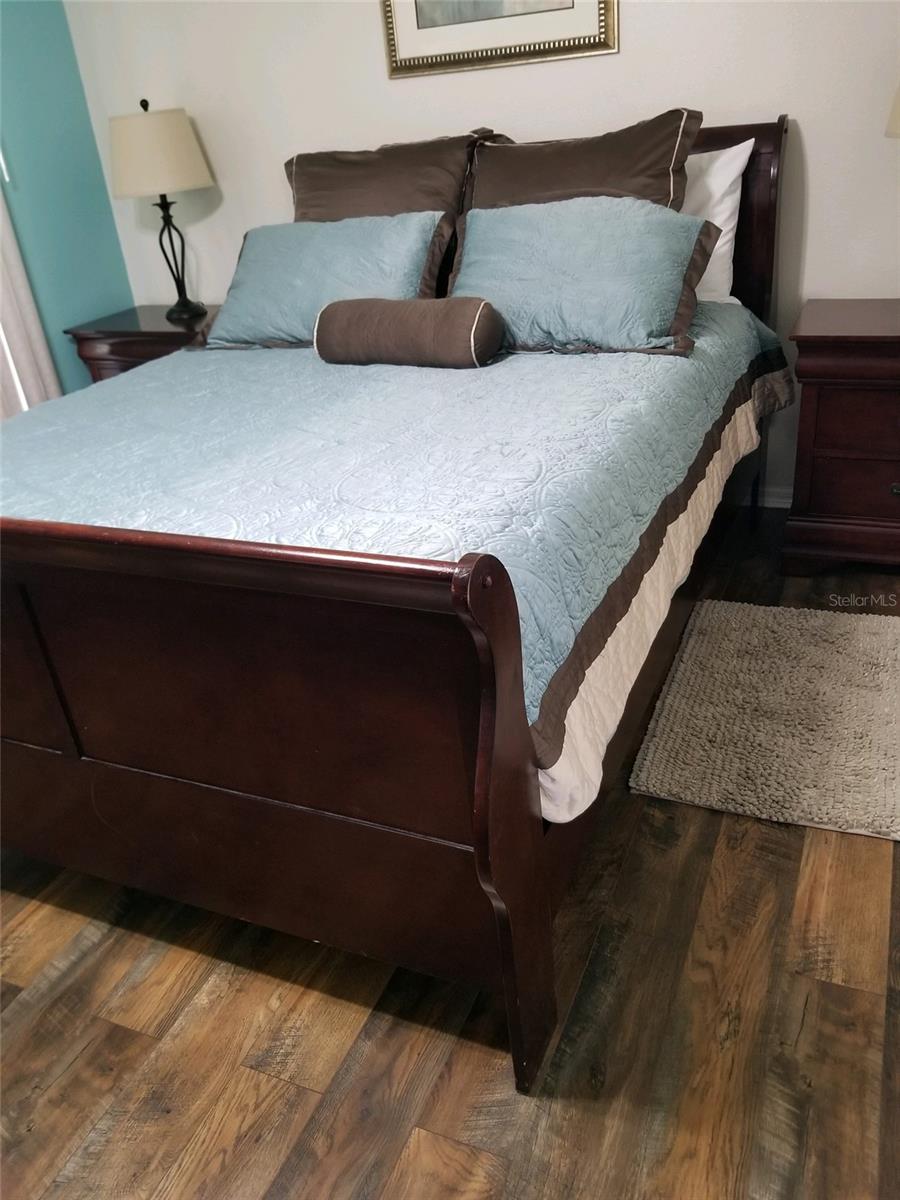 Image 20 of 36 For 8704 Knightsbridge Court B