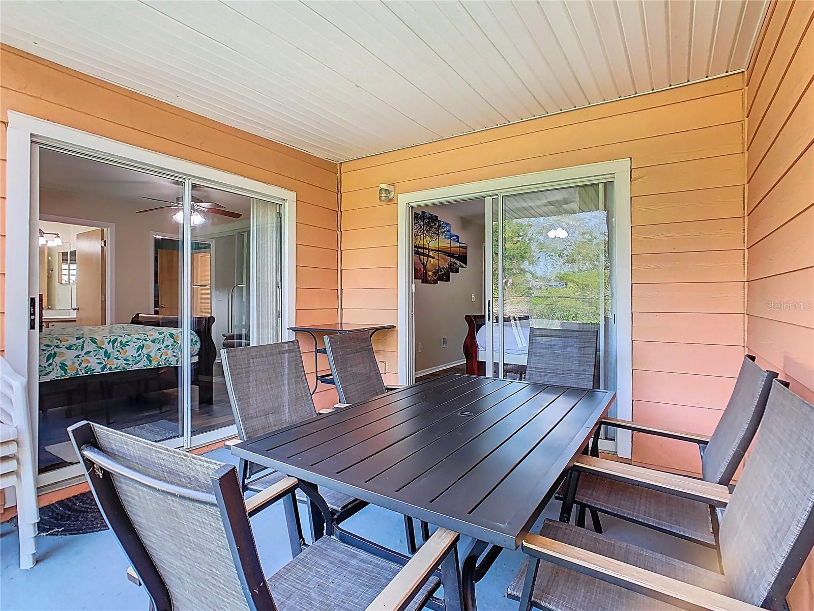 Image 24 of 36 For 8704 Knightsbridge Court B