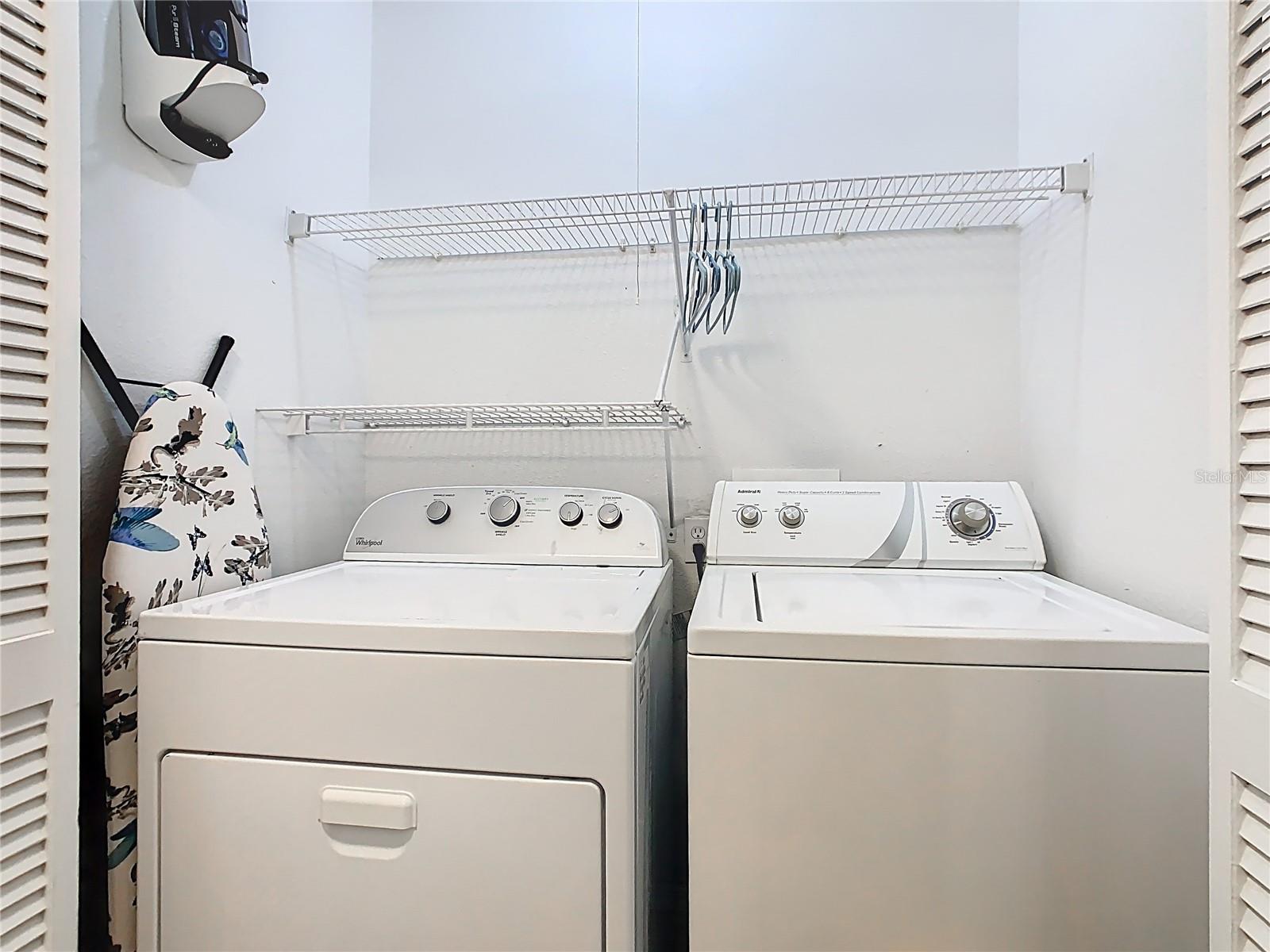 Image 25 of 36 For 8704 Knightsbridge Court B