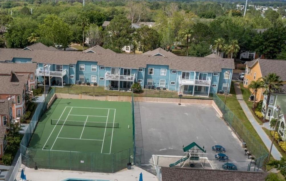 Image 31 of 36 For 8704 Knightsbridge Court B