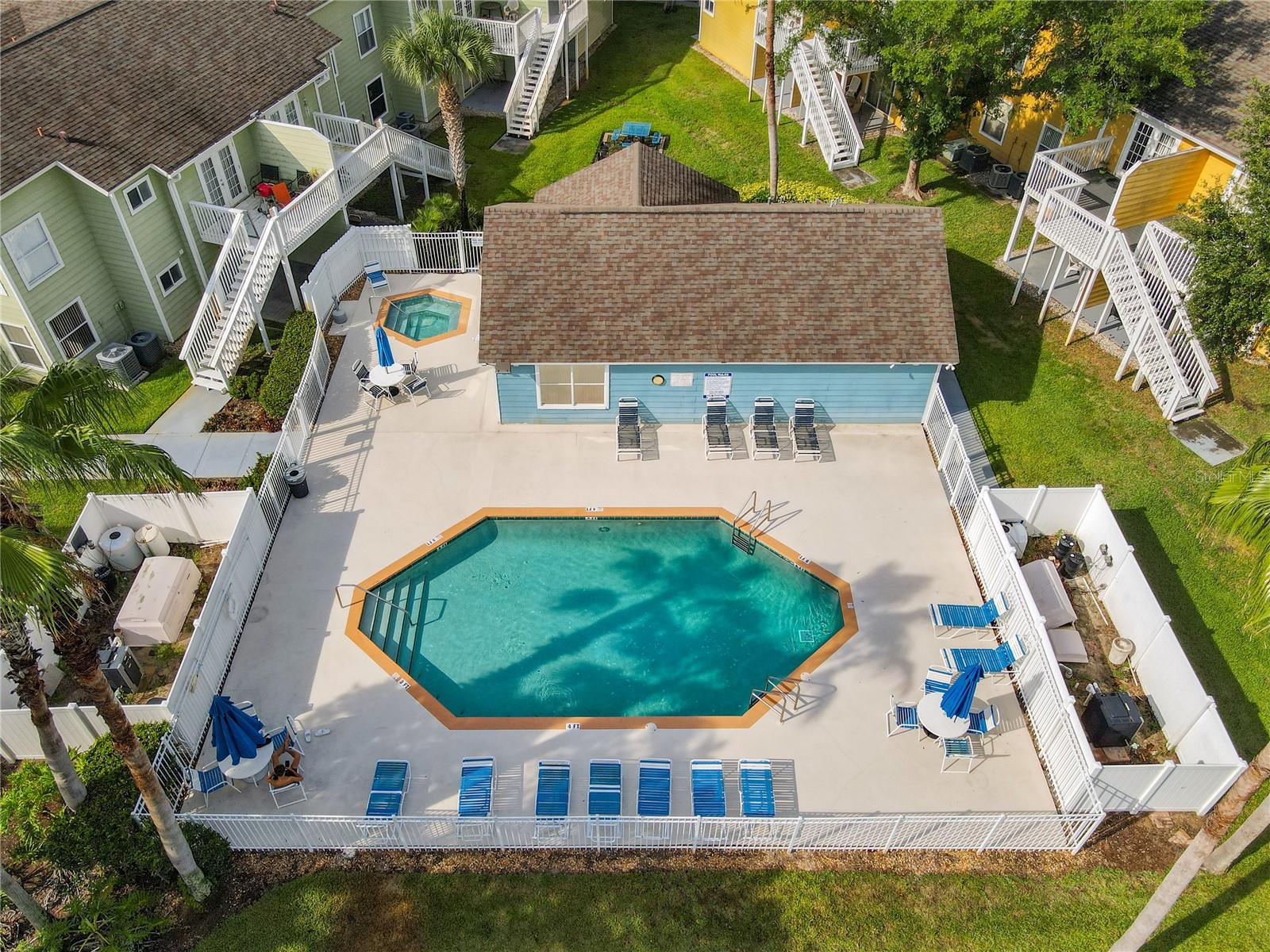 Image 36 of 36 For 8704 Knightsbridge Court B