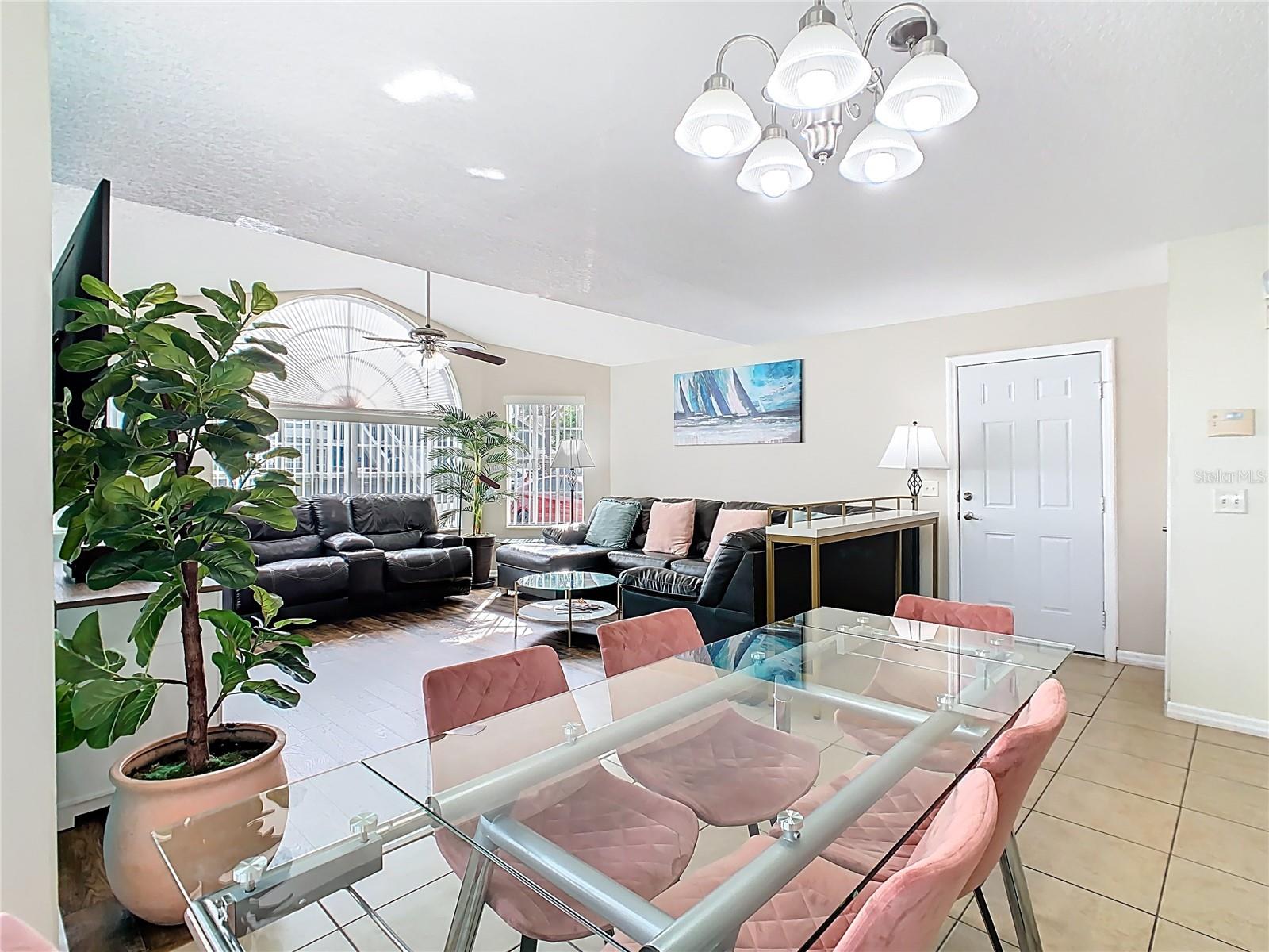 Image 7 of 36 For 8704 Knightsbridge Court B