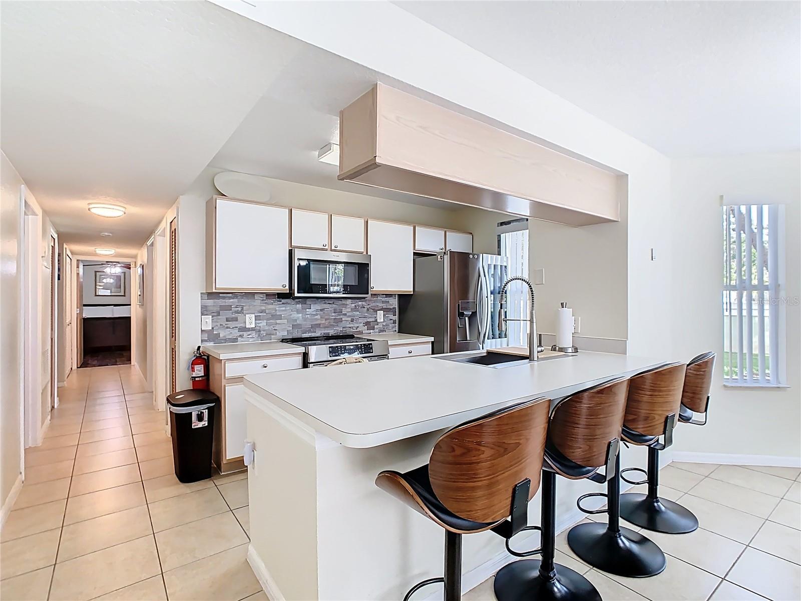 Image 9 of 36 For 8704 Knightsbridge Court B