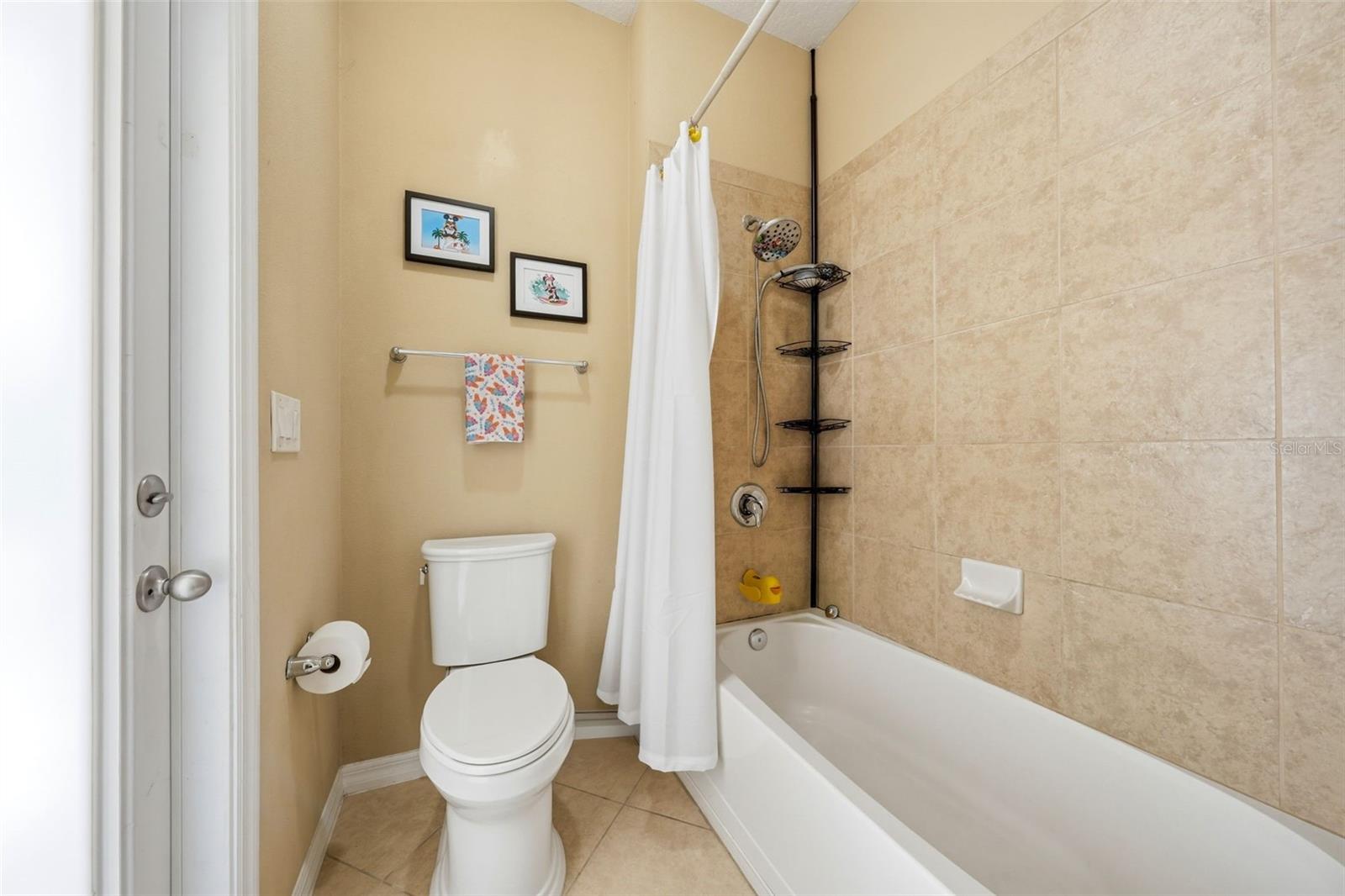 Listing photo id 32 for 979 Counts Crest Circle