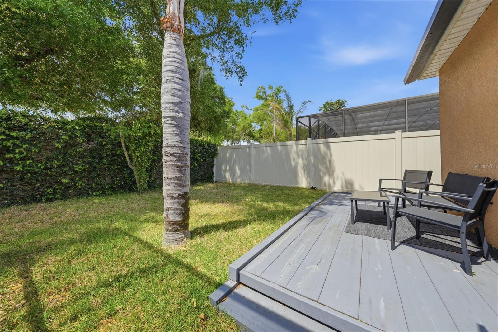 Listing photo id 33 for 979 Counts Crest Circle