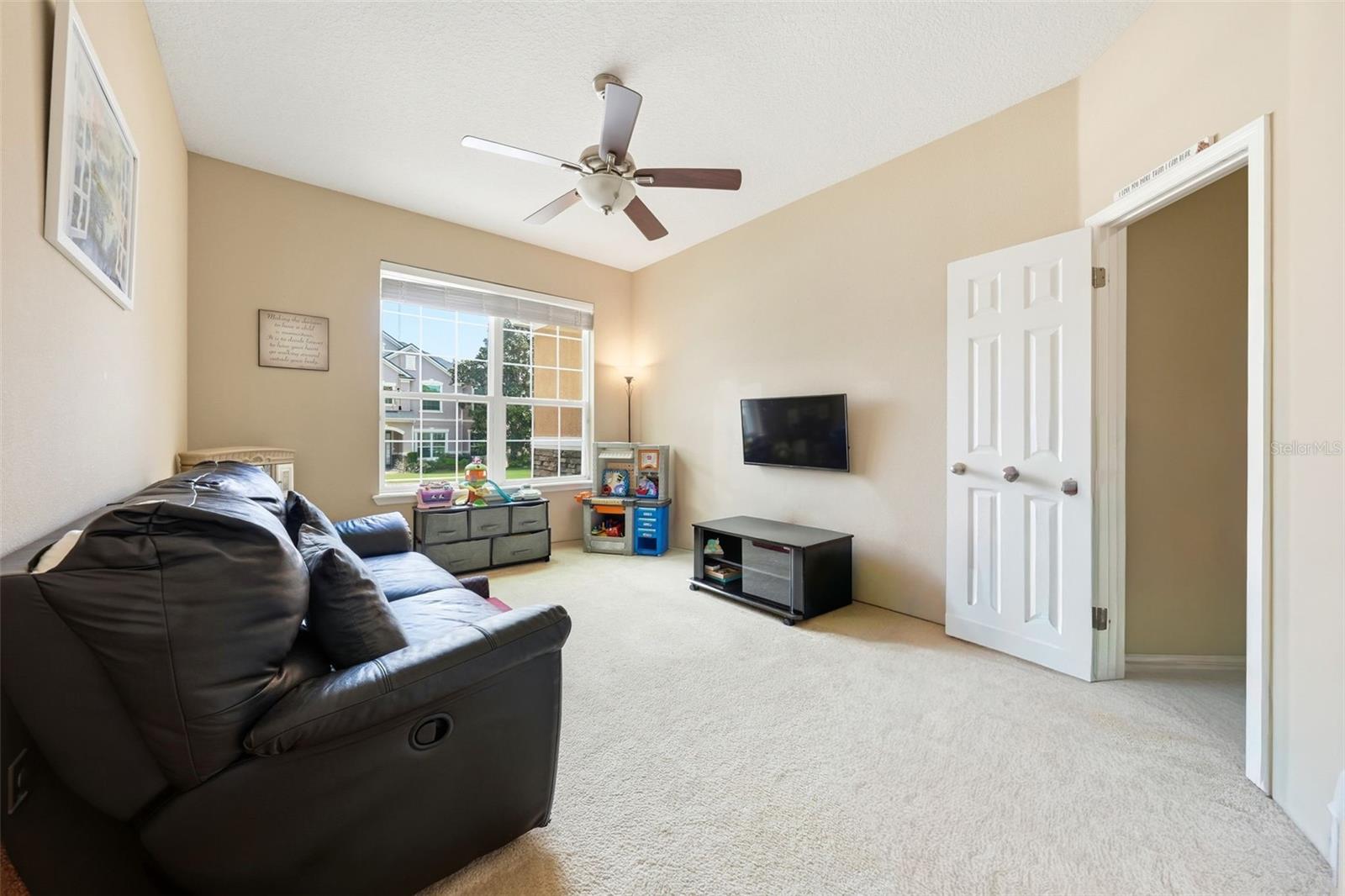 Listing photo id 36 for 979 Counts Crest Circle