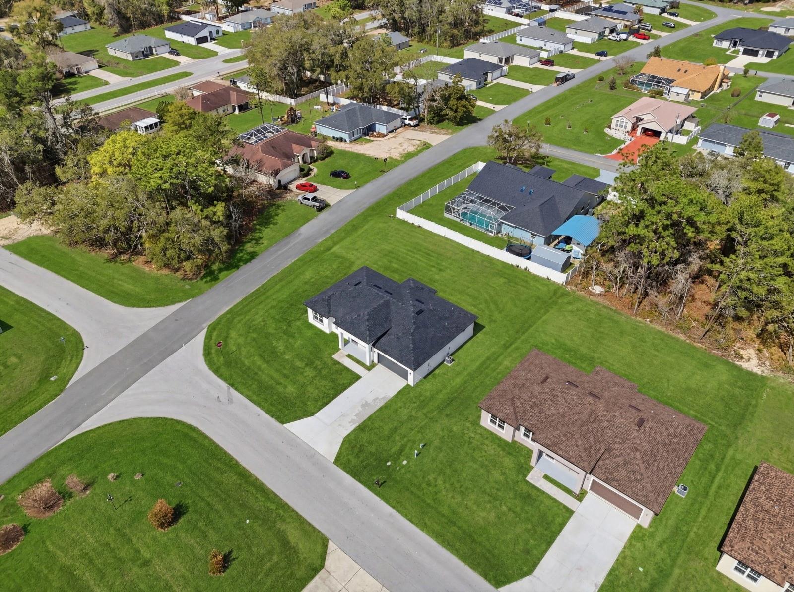 Image 41 of 43 For 4487 152 Street