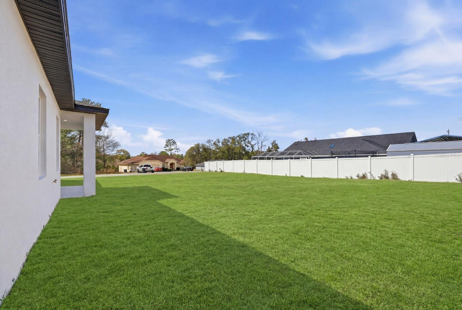 Image 8 of 43 For 4487 152 Street