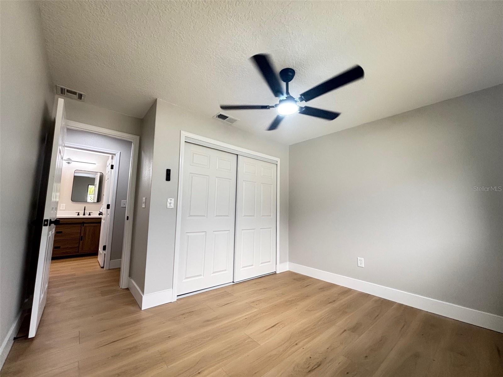 Image 42 of 58 For 4208 Arbor Oaks Court