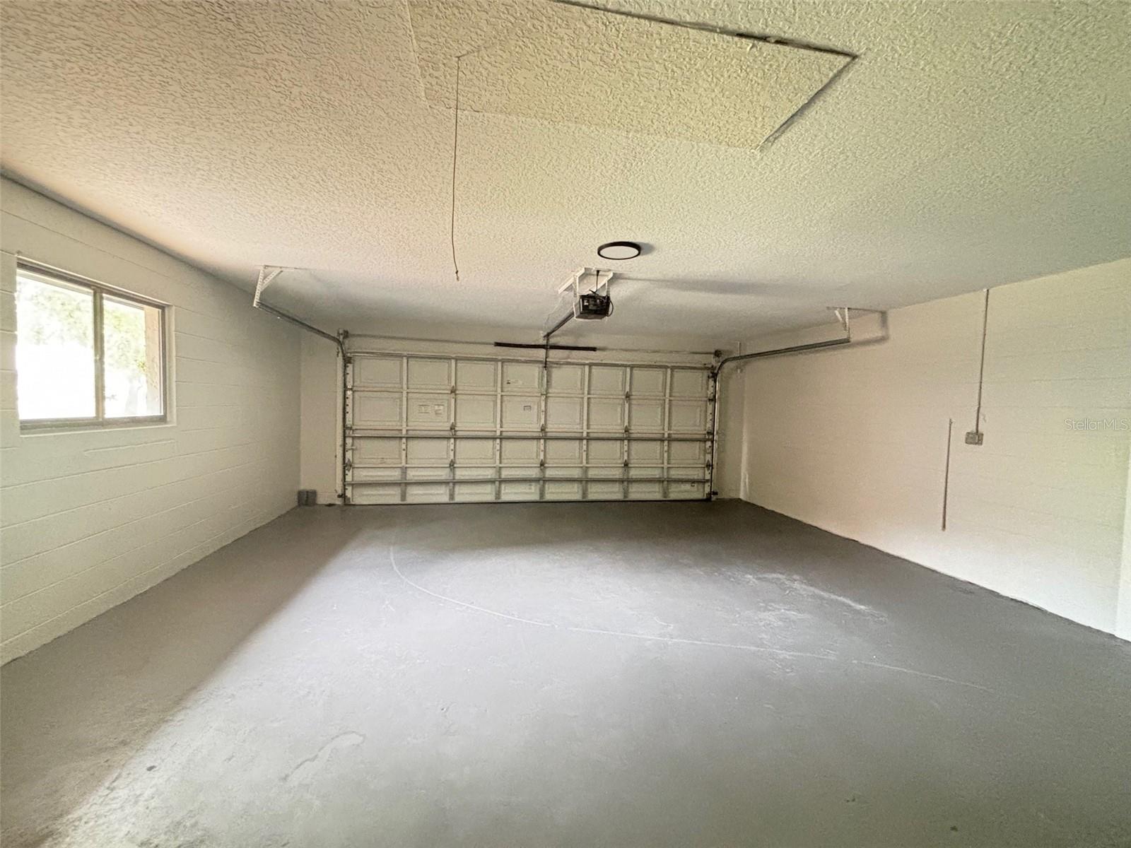 Image 44 of 58 For 4208 Arbor Oaks Court