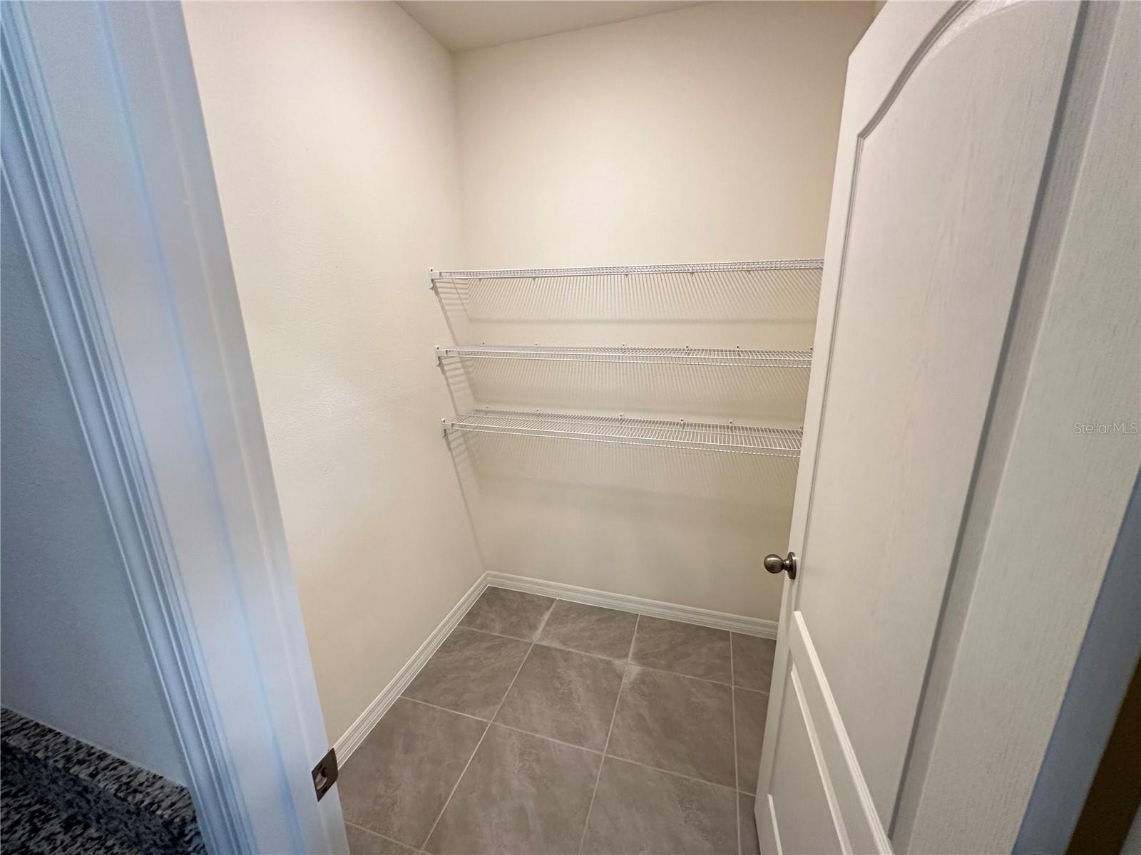 Image 10 of 23 For 1169 Cascades Avenue