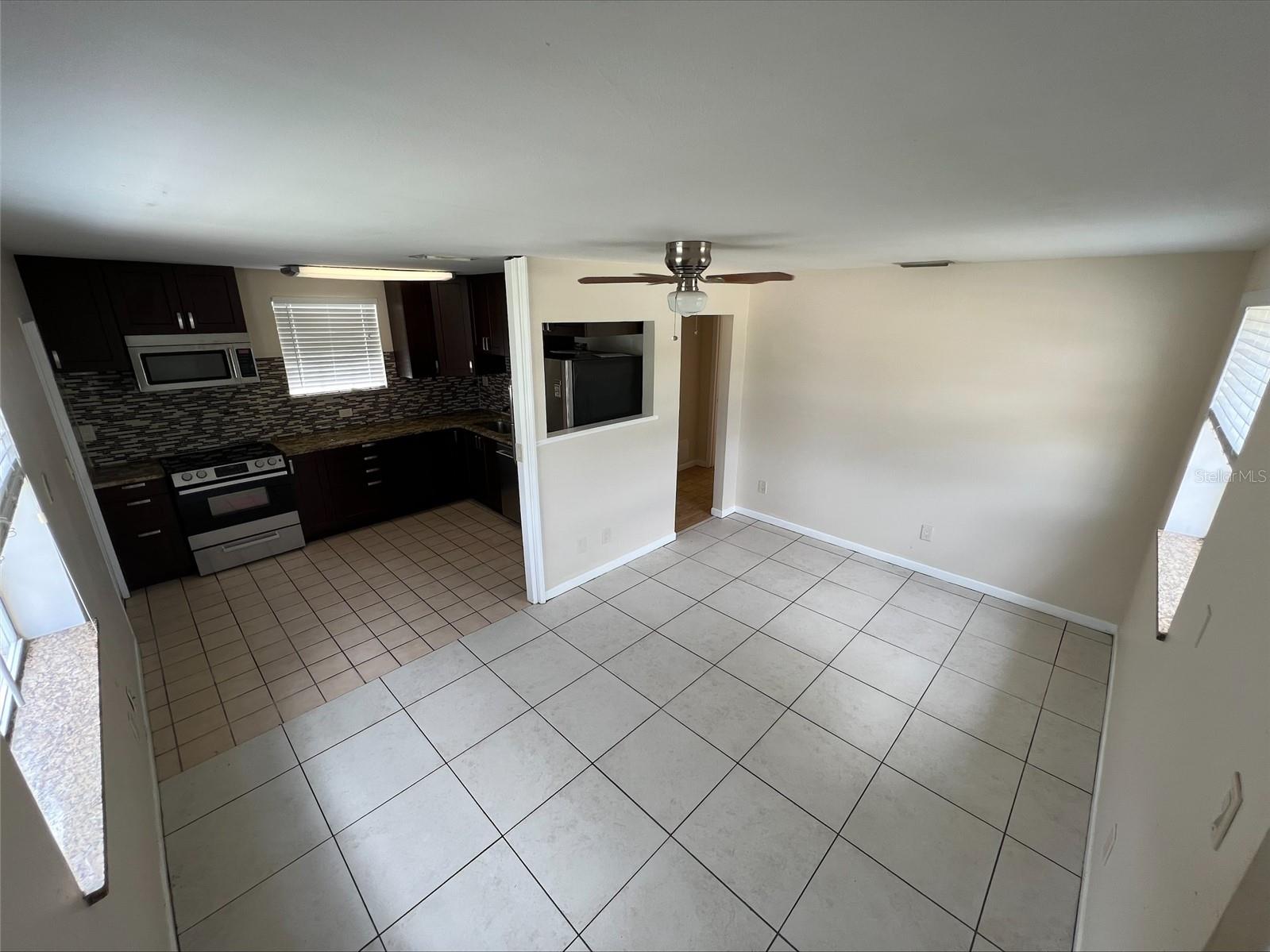 Image 3 of 7 For 2700 Rio Grande Avenue