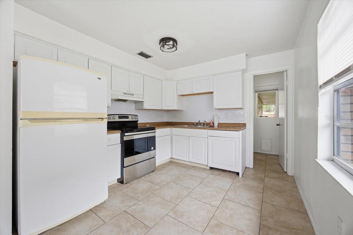 Image 6 of 22 For 2218 Brandy Place