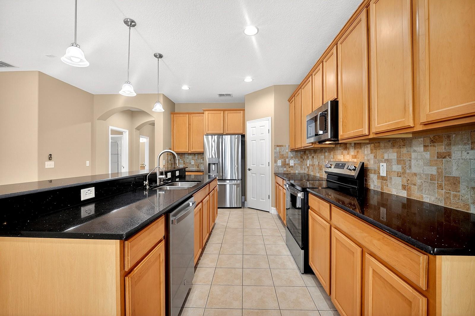 Image 9 of 46 For 1374 Lexington Avenue