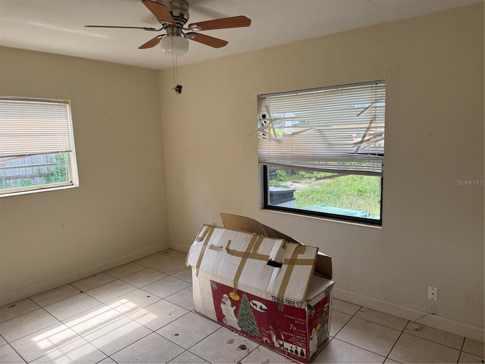 Image 8 of 8 For 928 Fairbanks Avenue