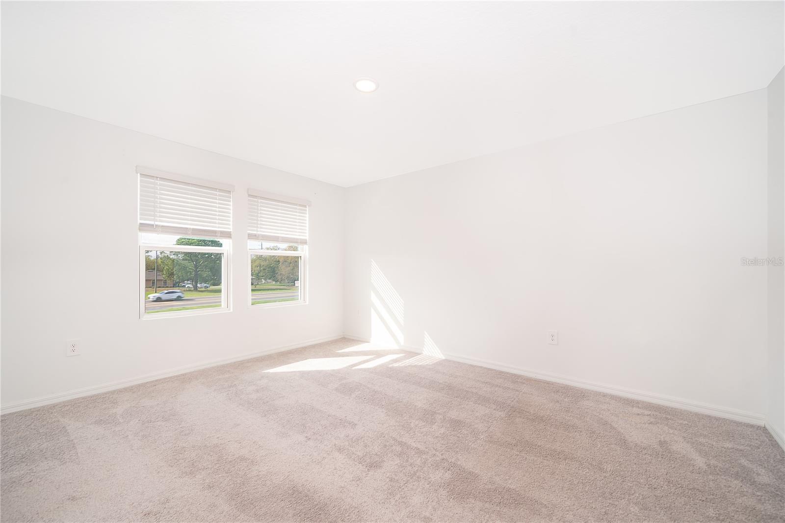 Image 18 of 31 For 187 Brinsmead Road