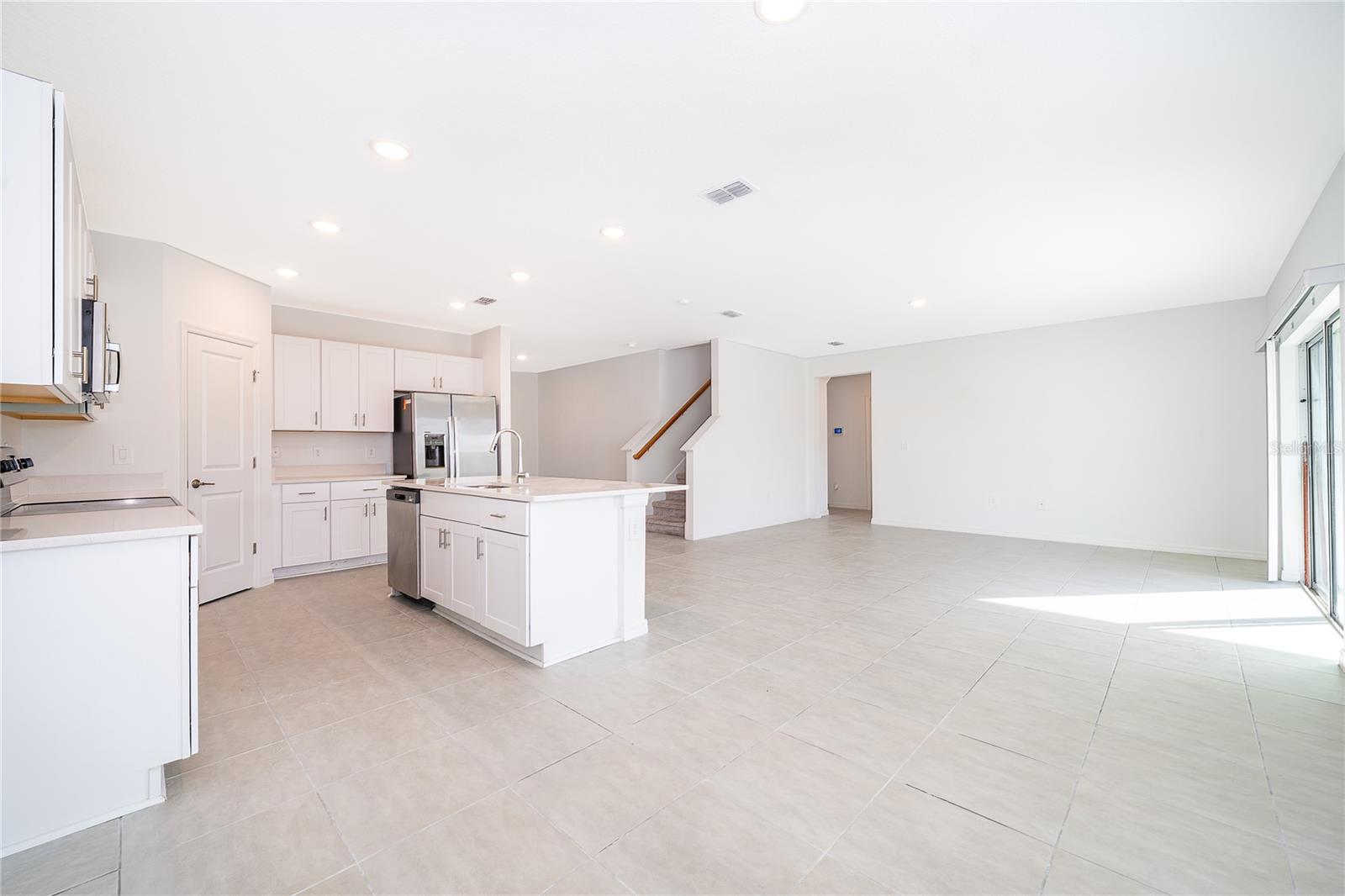 Image 4 of 31 For 187 Brinsmead Road