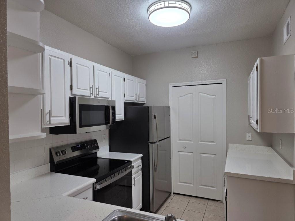 Image 16 of 44 For 8836 Dunes Court 106