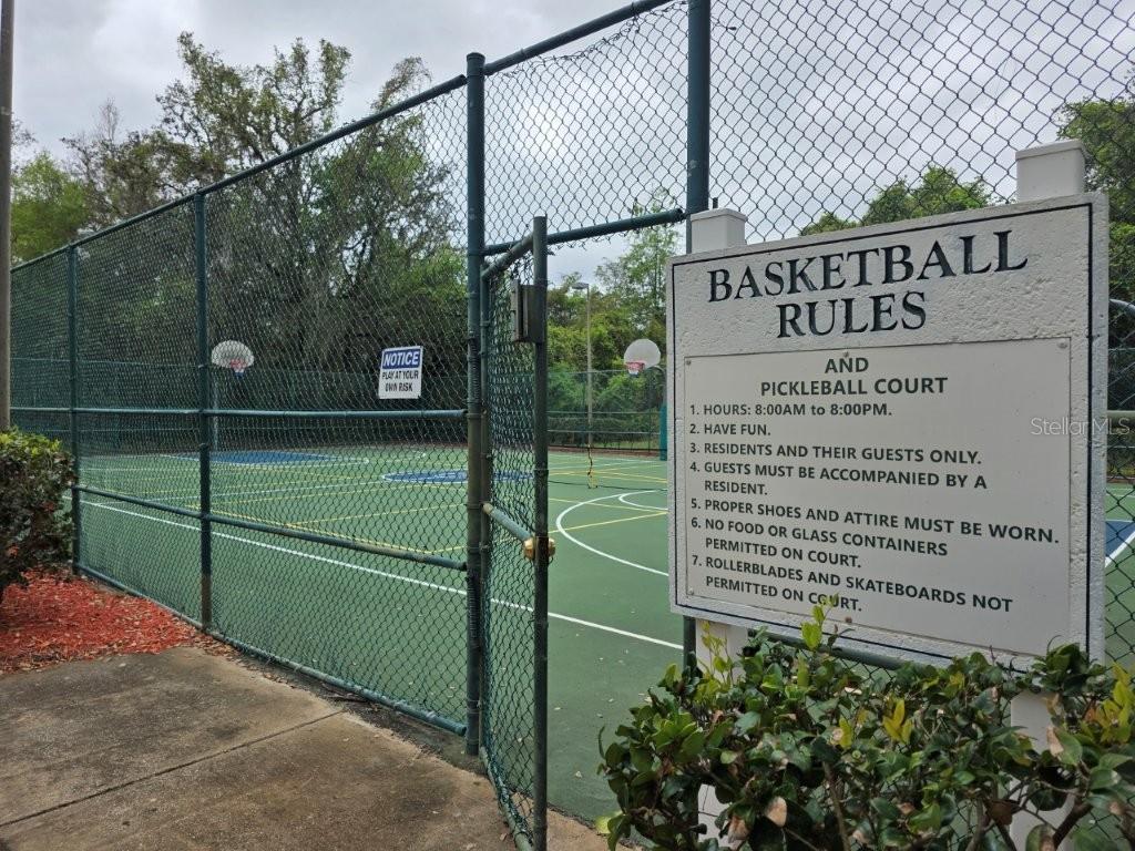 Image 30 of 44 For 8836 Dunes Court 106