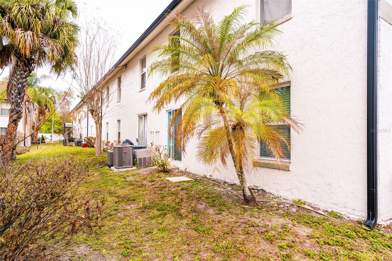 Image 35 of 39 For 3651 Goldenrod Road D101