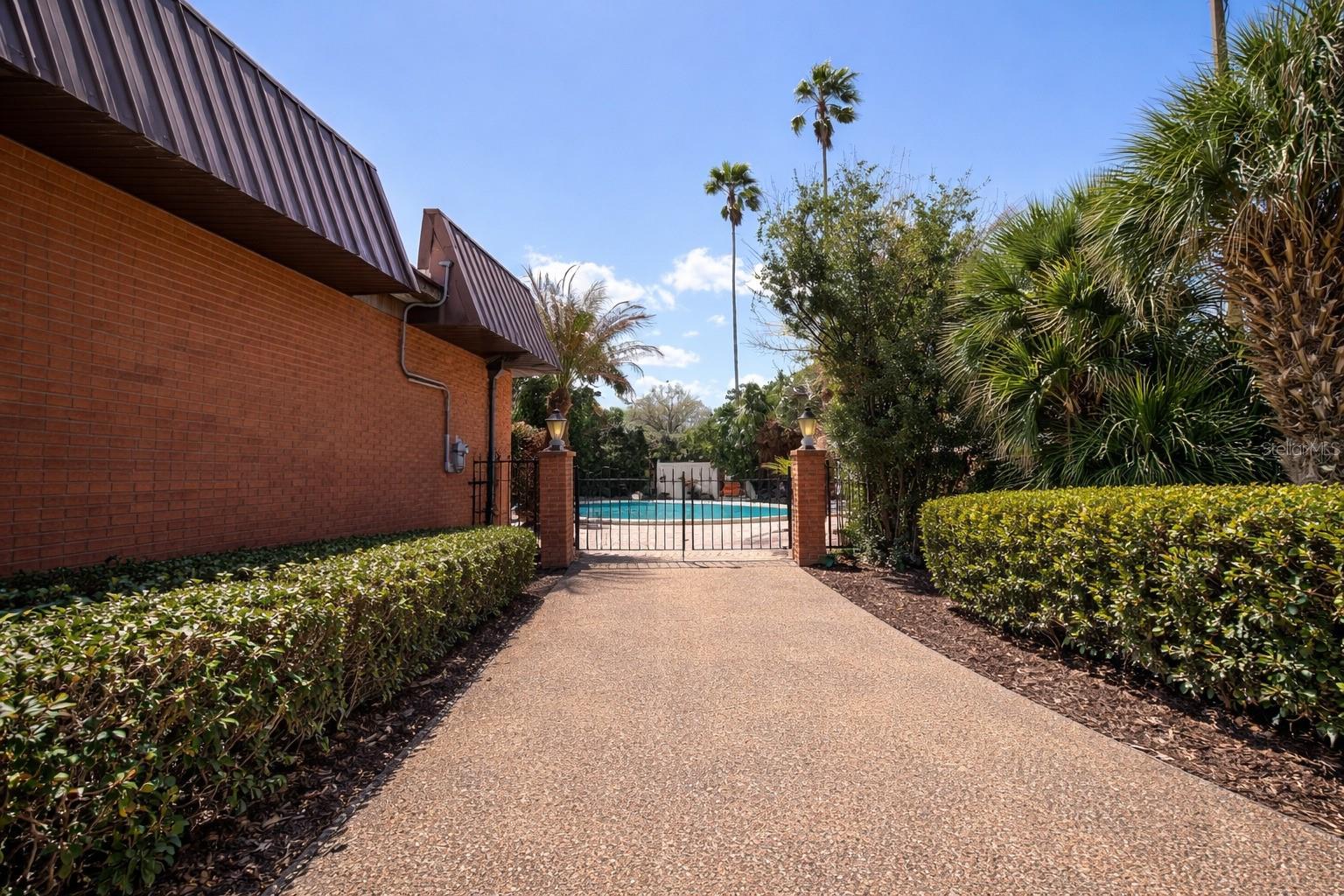 Image 34 of 37 For 6 Palm Way 