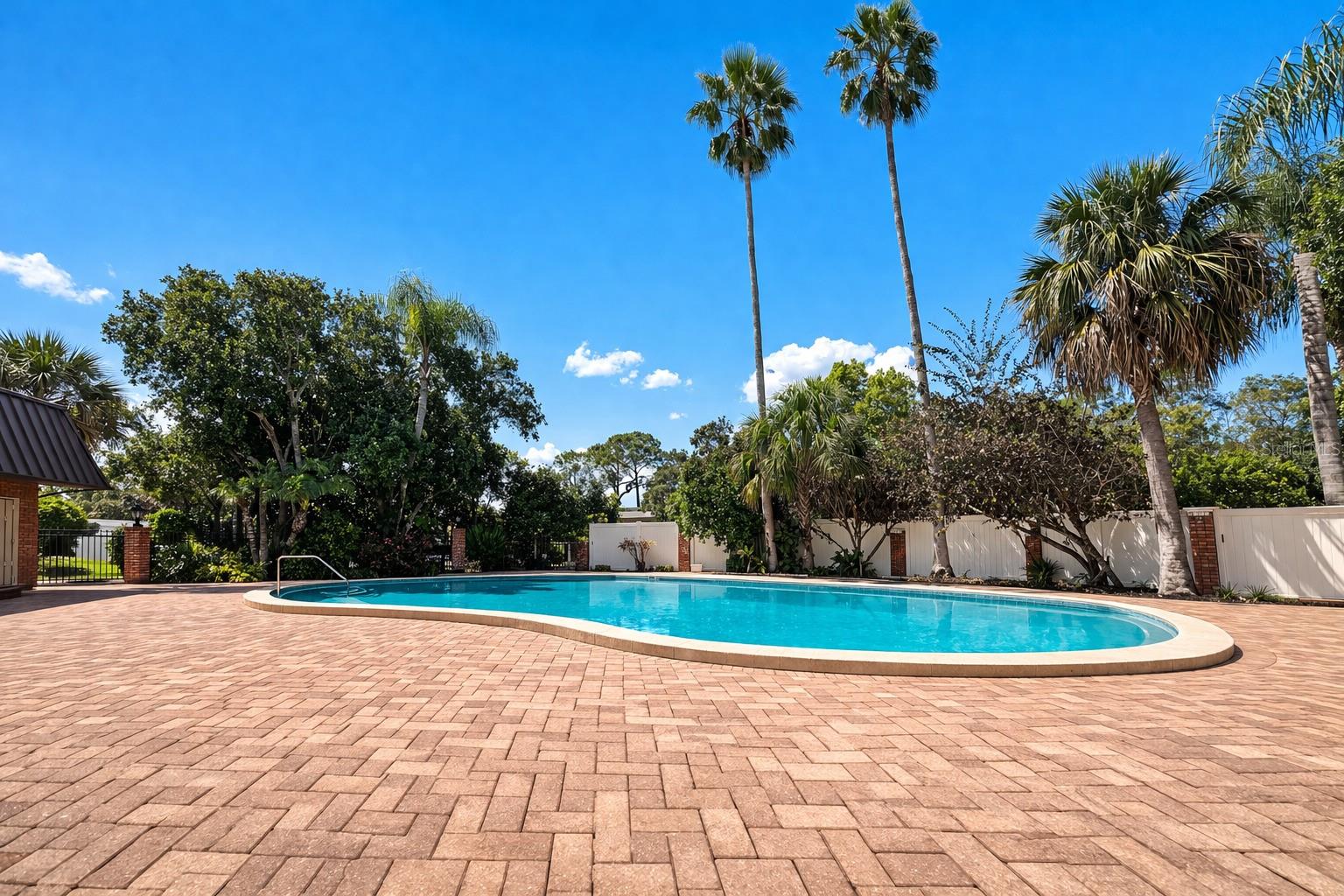 Image 35 of 37 For 6 Palm Way 