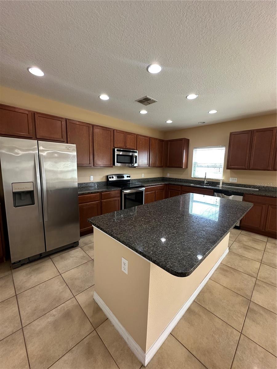 Image 10 of 27 For 2266 Sheboygan Place