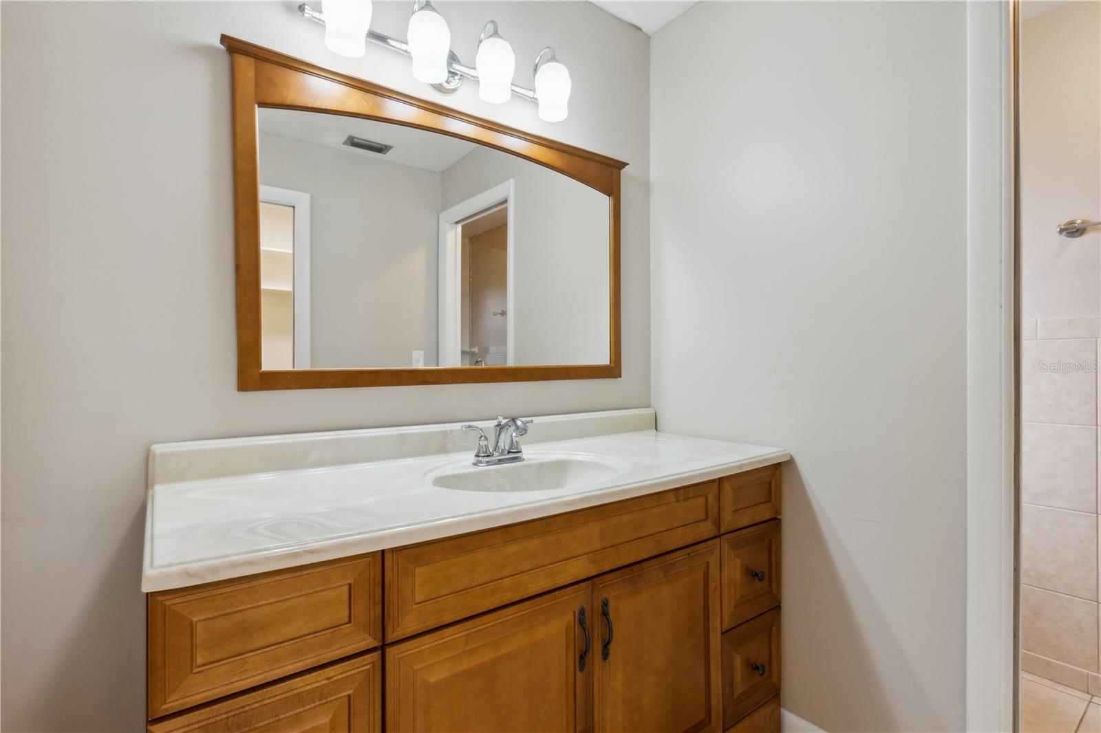 Image 18 of 39 For 3994 Irma Shores Drive