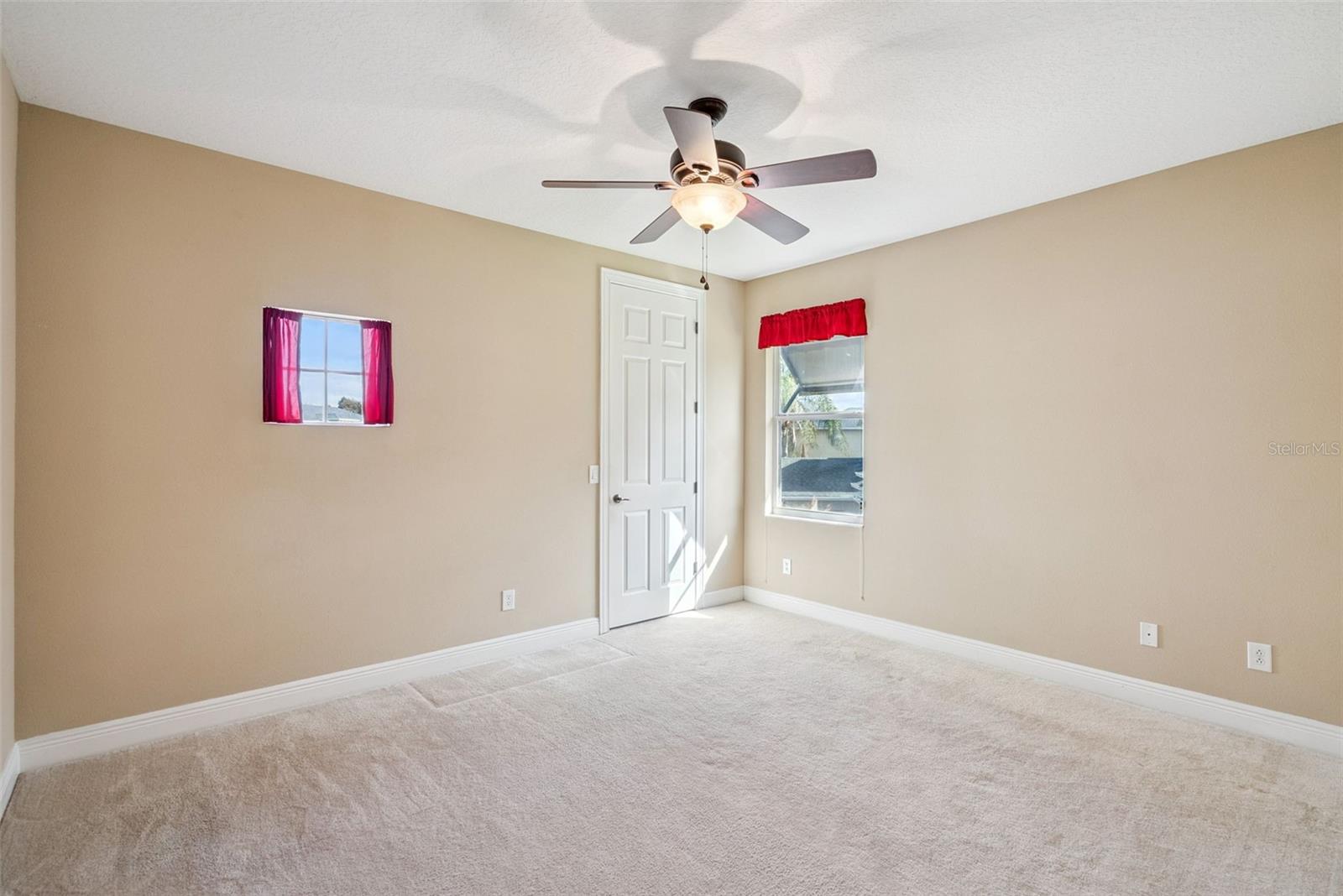 Image 47 of 74 For 4016 Safflower Terrace