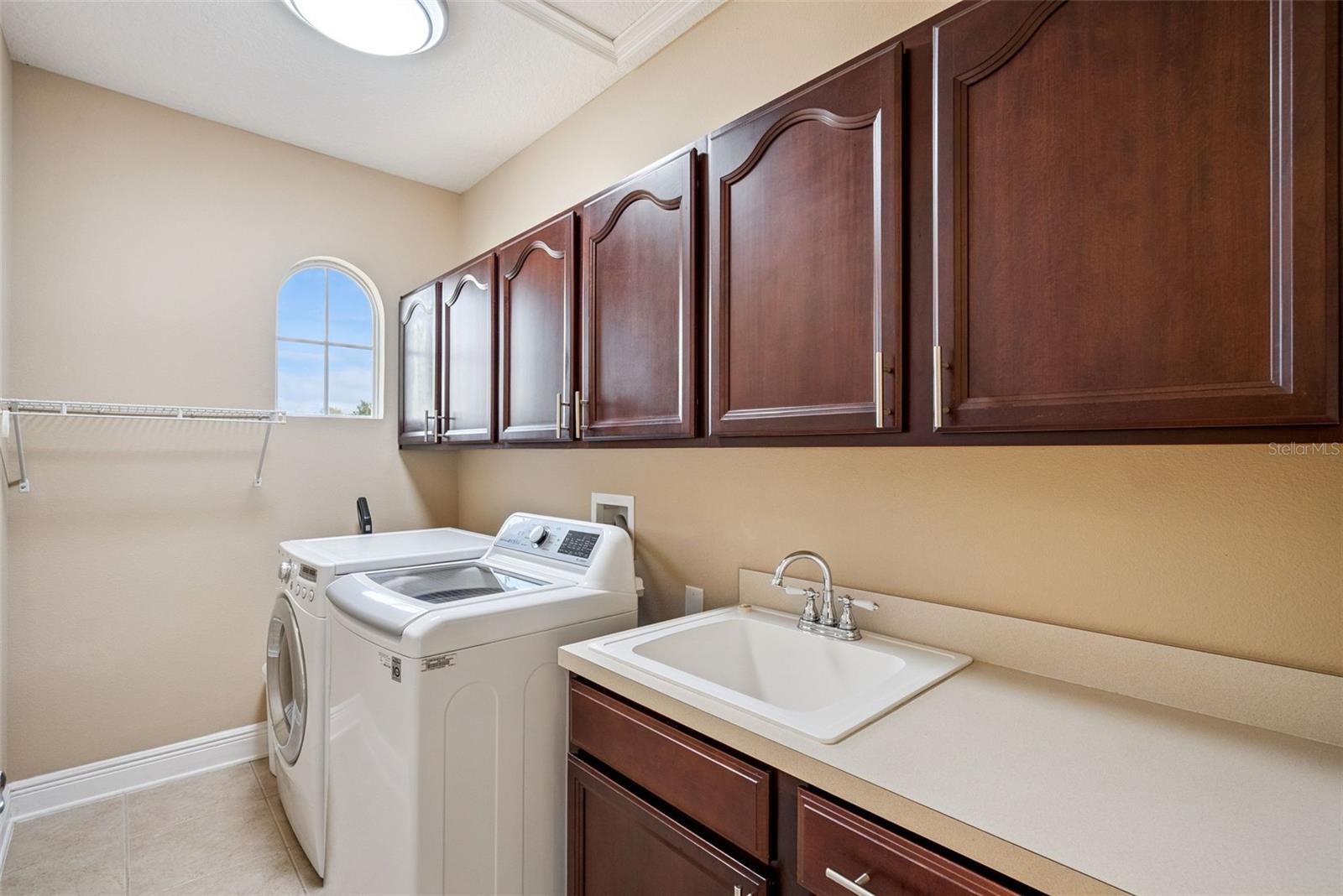 Image 58 of 74 For 4016 Safflower Terrace