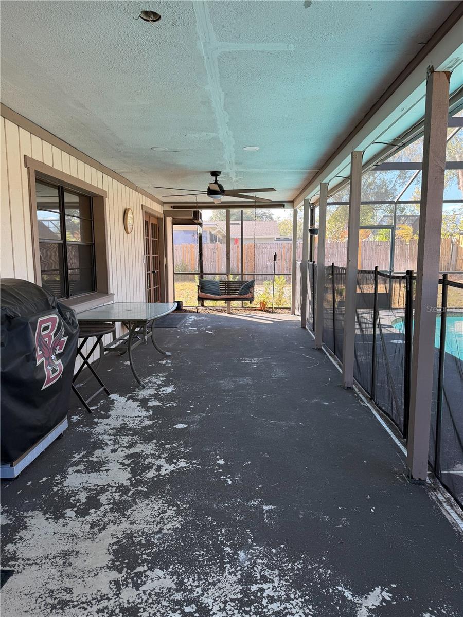 Image 14 of 17 For 320 Ferdinand Drive