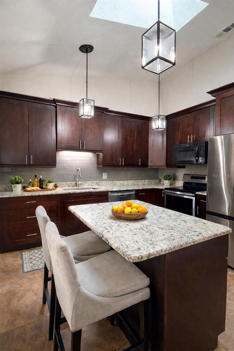 Image 5 of 17 For 320 Ferdinand Drive