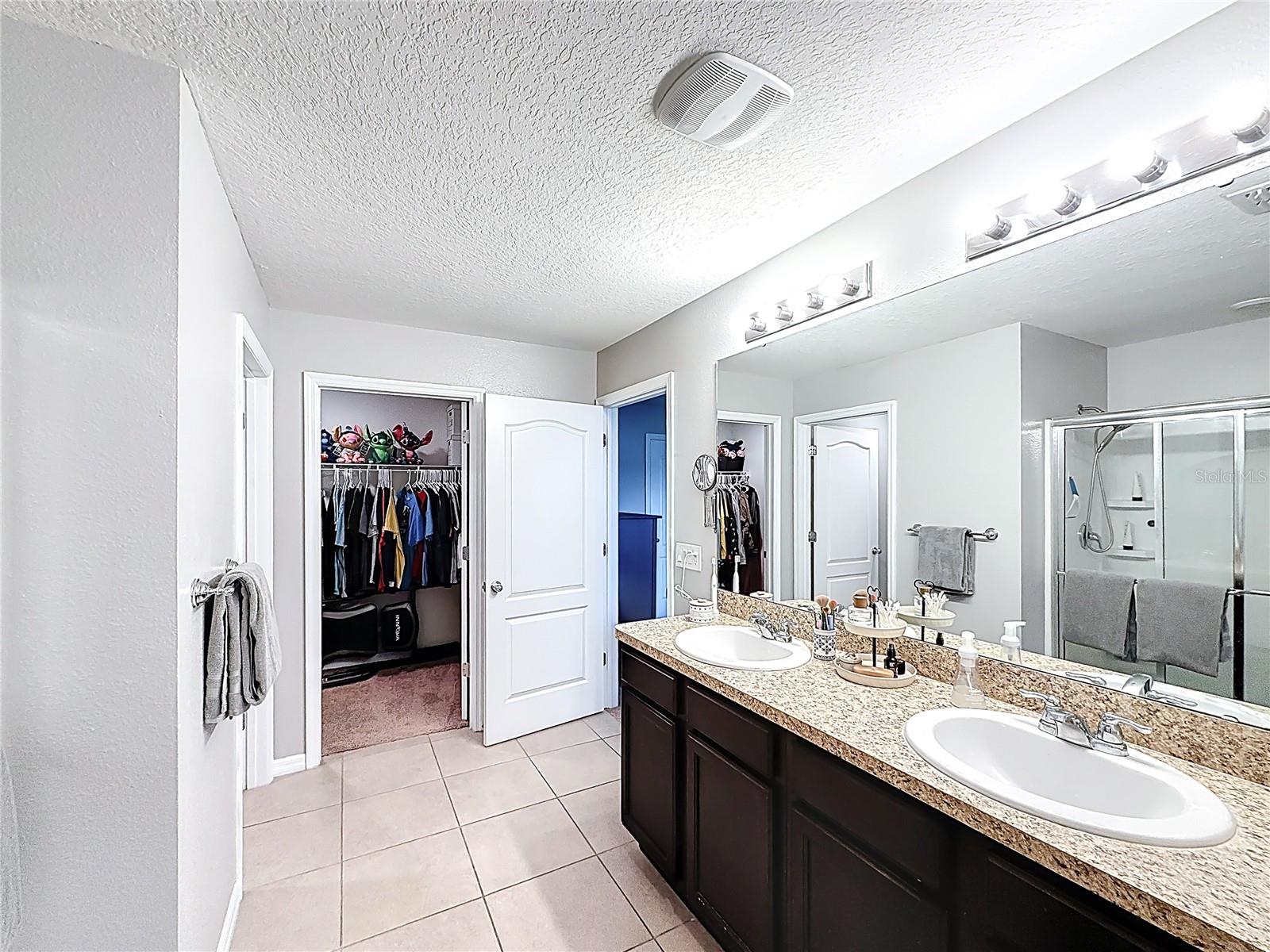 Image 15 of 32 For 3689 Maidencain Street