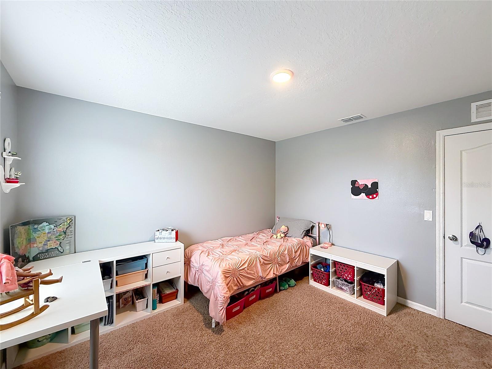 Image 19 of 32 For 3689 Maidencain Street