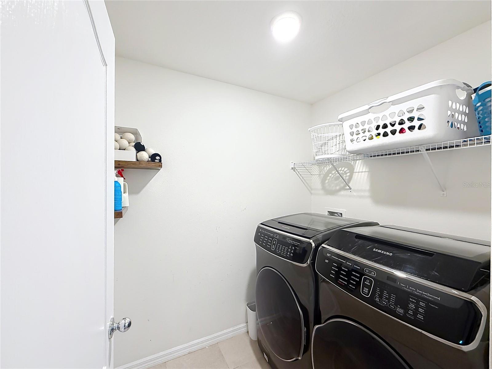 Image 29 of 32 For 3689 Maidencain Street