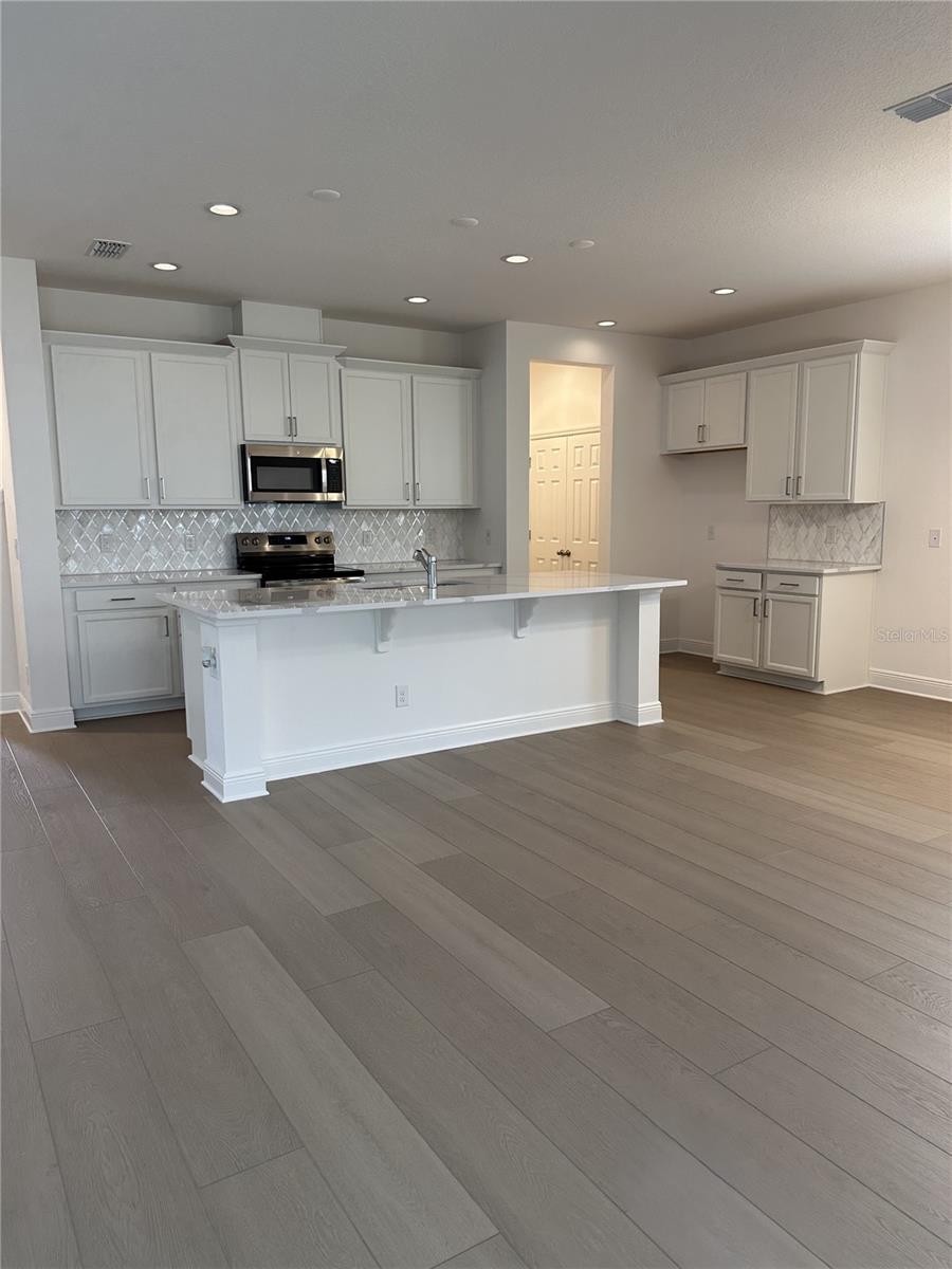 Image 2 of 12 For 7737 Scicli Way