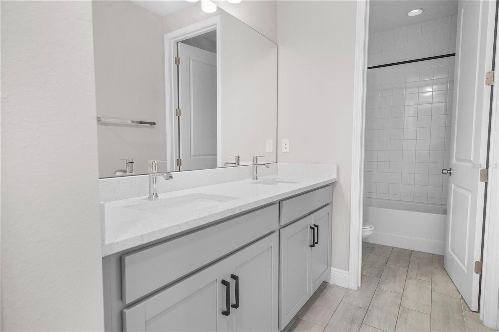 Image 59 of 87 For 4446 Renly Lane