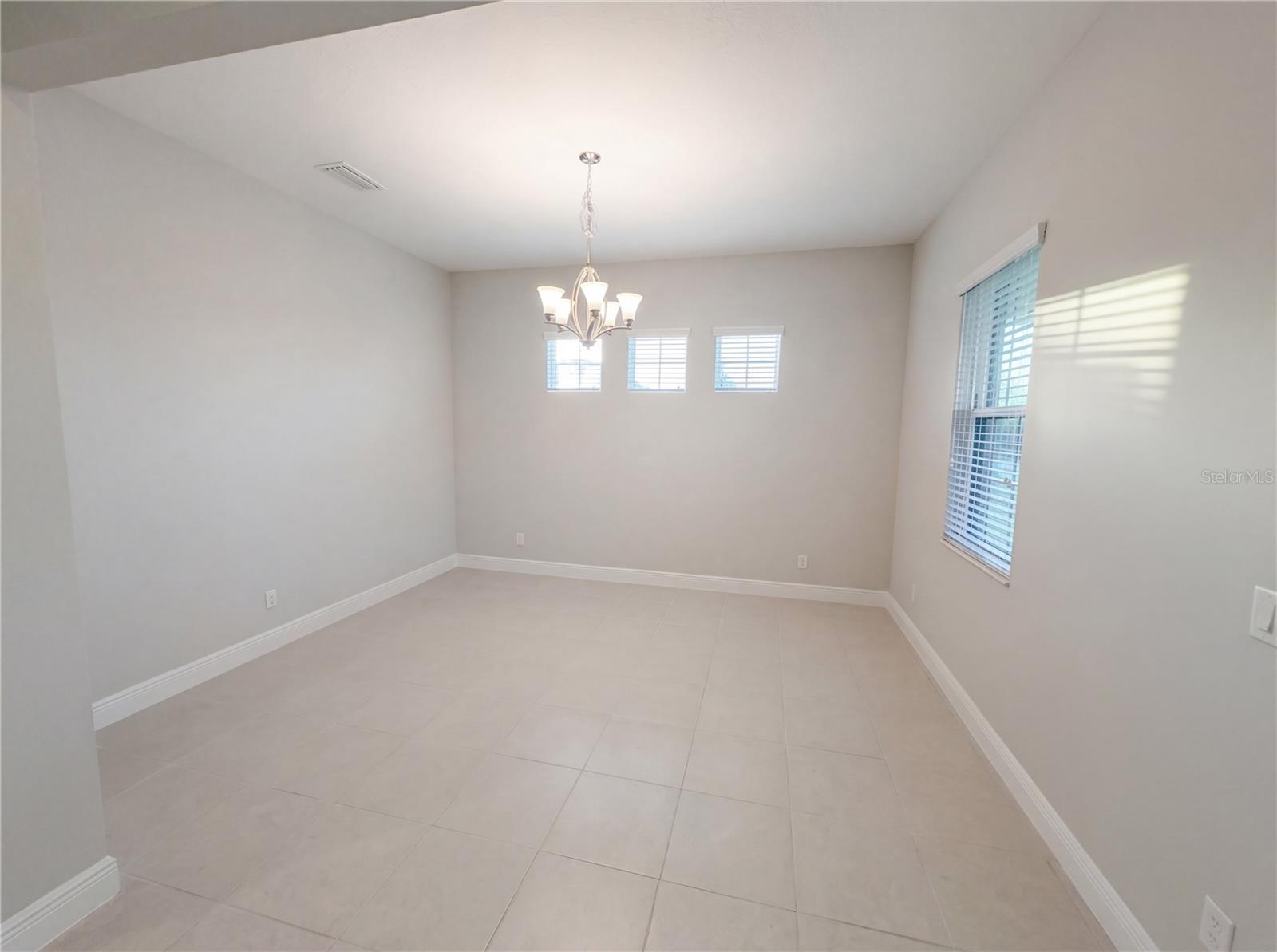 Image 7 of 55 For 11277 Rustic Timber Loop